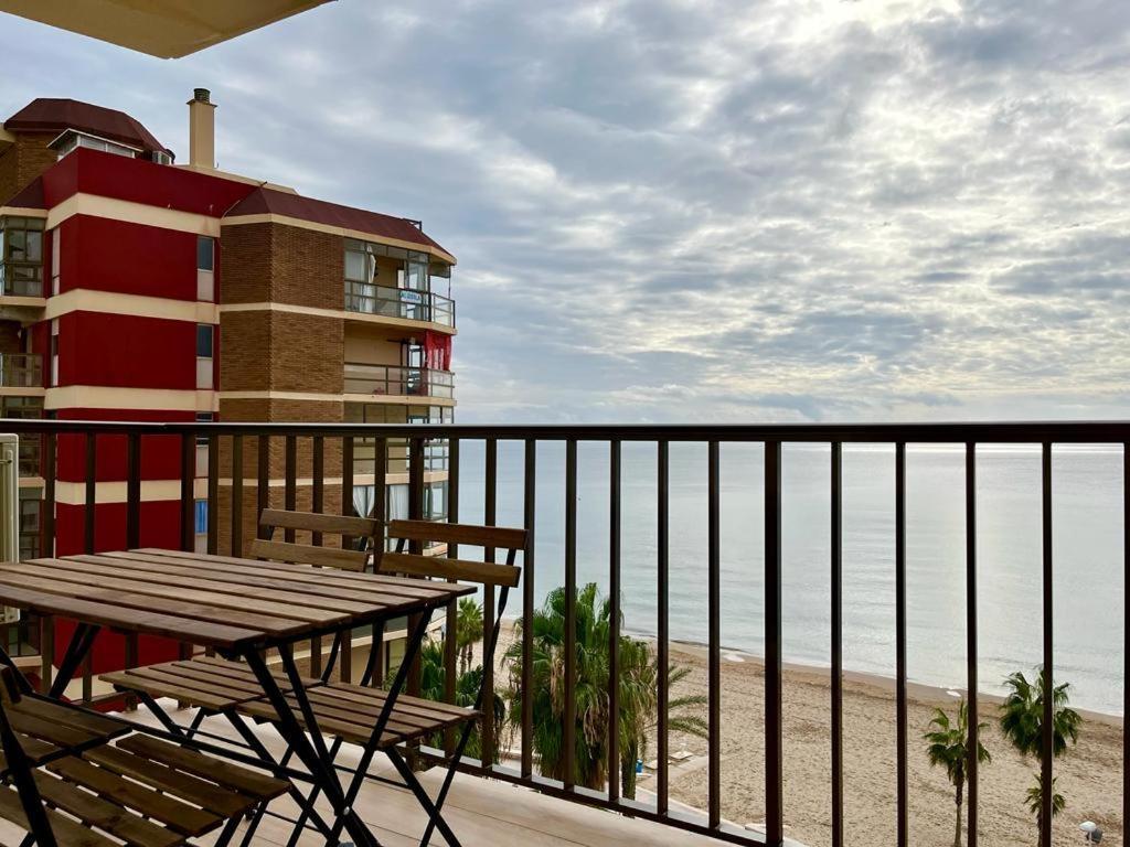 Apartamento Frente Al Mar En Calpe Con Parking Para 4 Personas Exterior photo